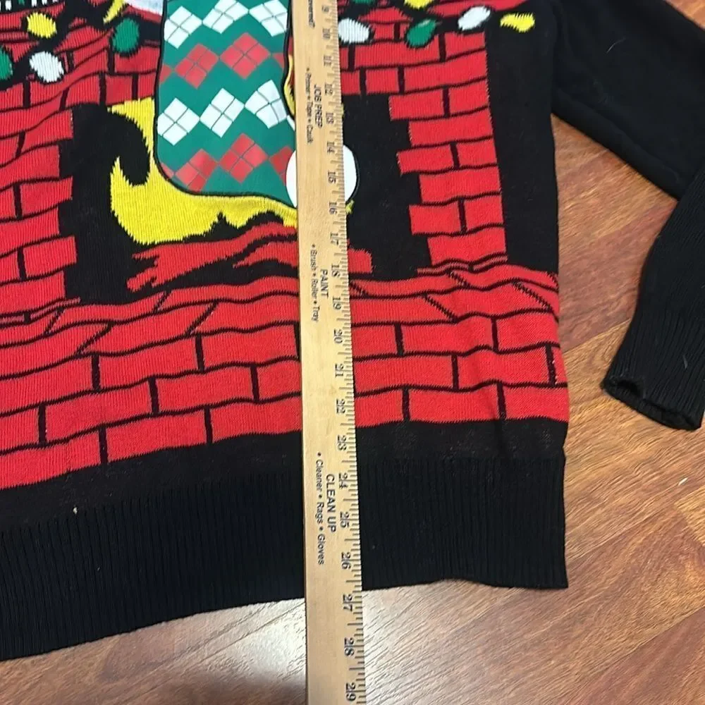 UGLY CHRISTMAS SWEATER XL Well Worn Holiday Beer Drinking Holding Stocking
